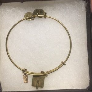 Alex and Ani Graduation Cap 2016 Bracelet